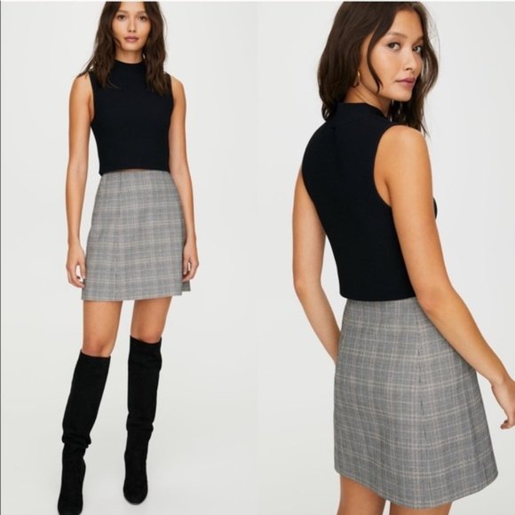 Babaton Modern Mini Skirt - Picture 1 of 6